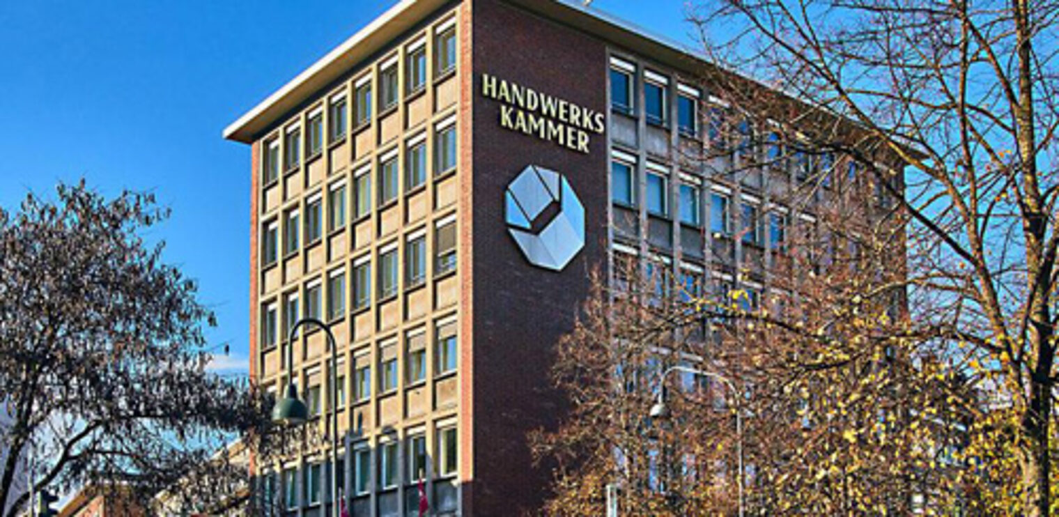 arbeiten_hwk_kammergebaeude_aussen